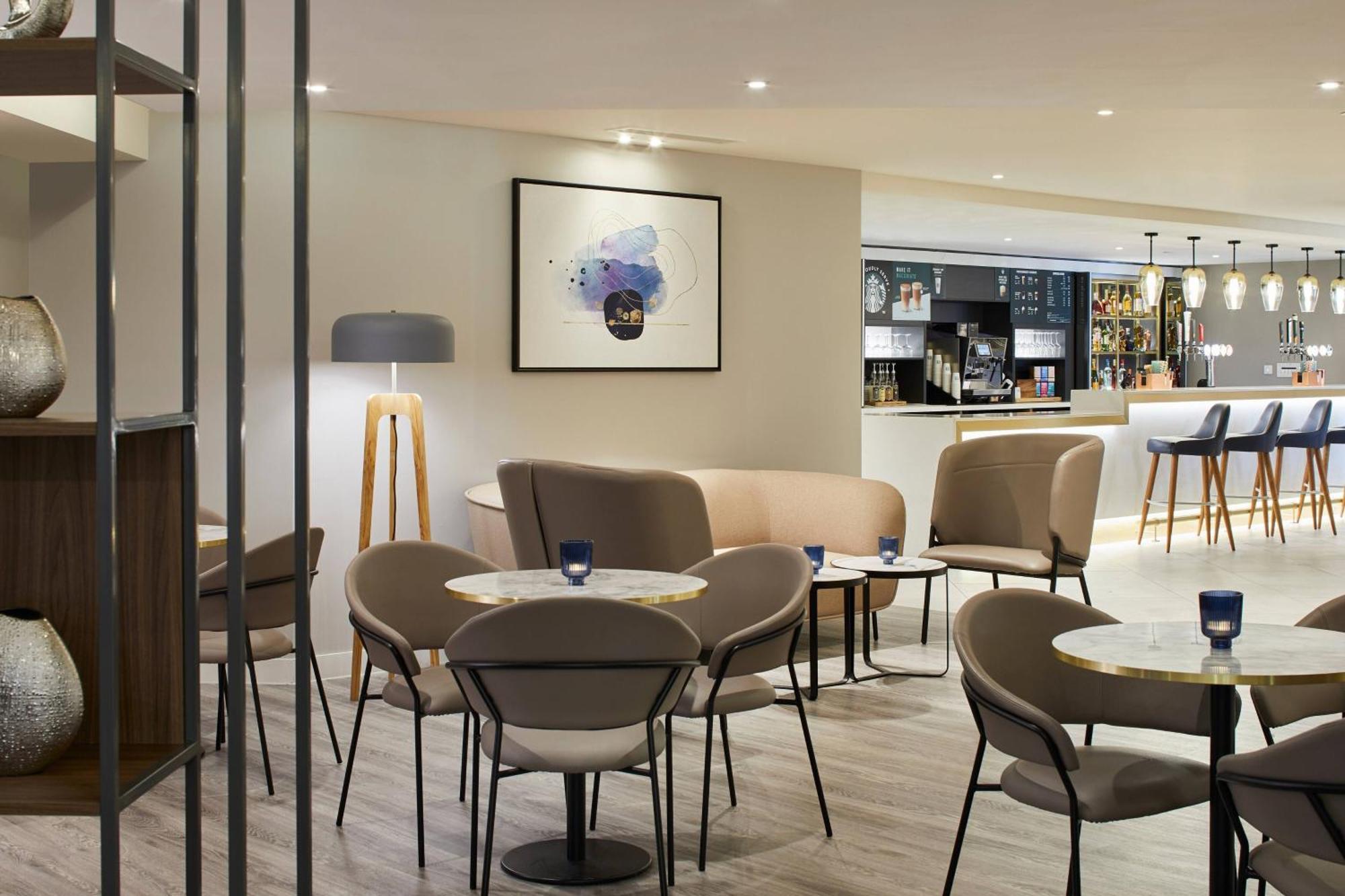 Hotel Courtyard By Marriott London Heathrow Airport Harlington (Greater London)